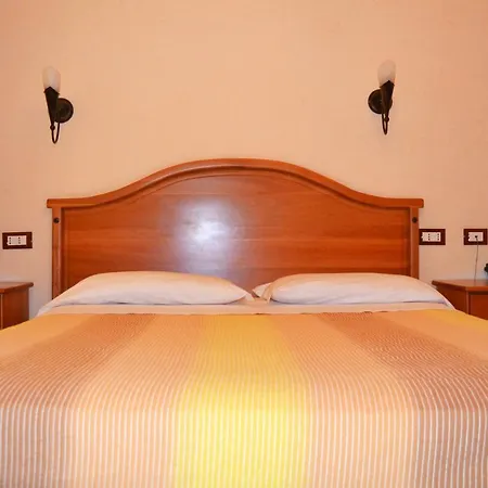 Ristorante L'avvenire Otel Gizzeria