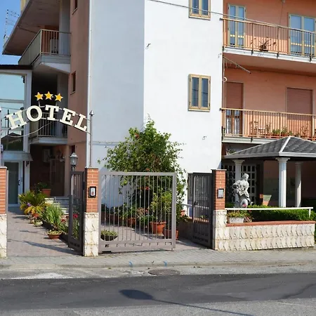 Ristorante L'avvenire 3* ジッツェリーア