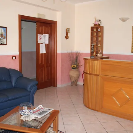 فندق Ristorante L'avvenire غيزيريا
