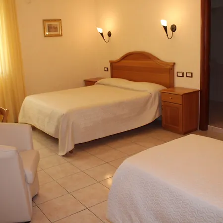 Hotel Ristorante L'avvenire 3*
