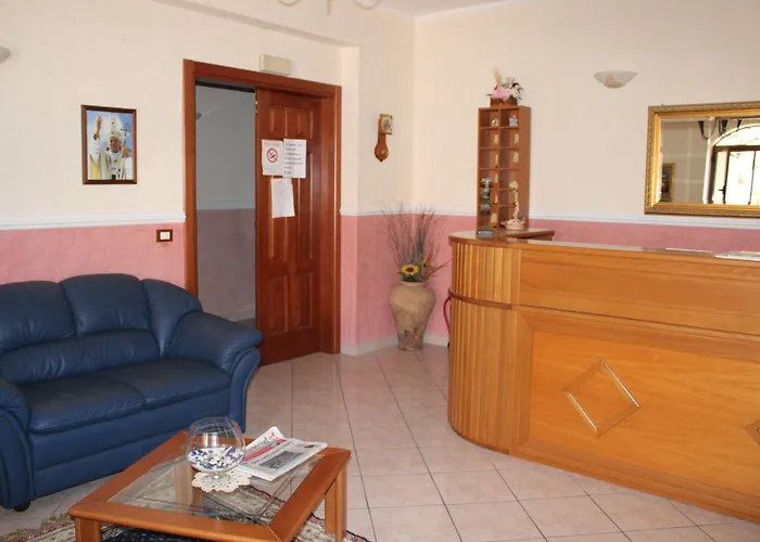 酒店 勒阿文尼尔餐厅酒店 吉泽利亚